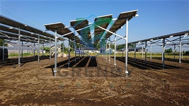 Montážní konzolový systém pro solární zemědělské skleníky
