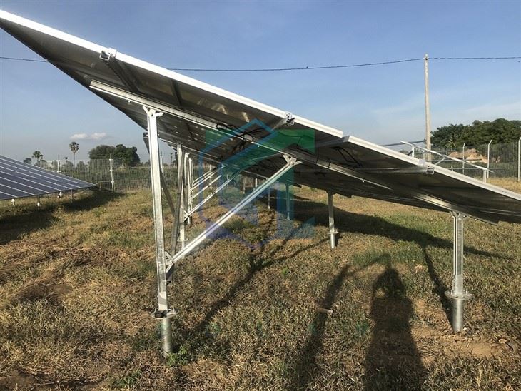Mounting-structure-for-solar-panels